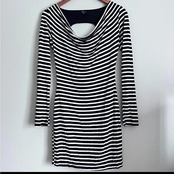 Soprano Dress Size Small - Picture 3 of 10